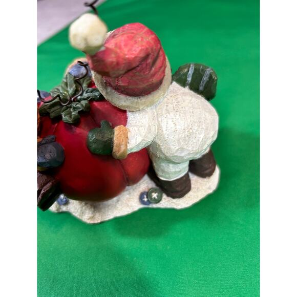 Crazy Mountain Exclusive Designs Snowmen Christmas Ball Figurine 5.25 x 4.25 x 6 - Picture 10 of 11